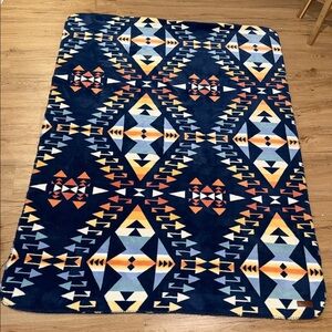Pendleton Navy and Orange Geometric Blanket